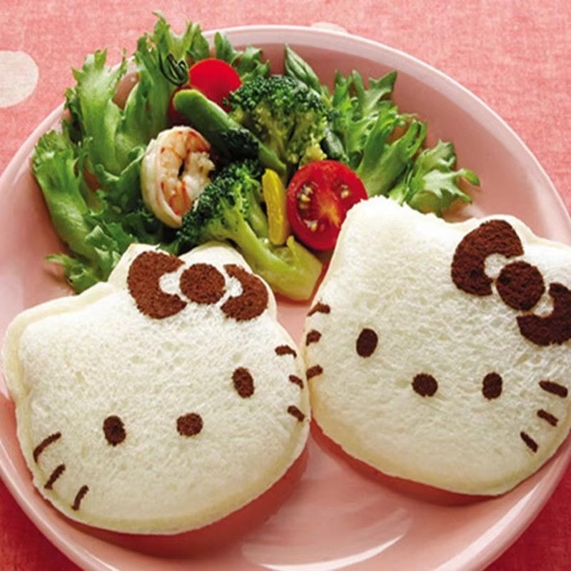 Cat sandwich cutter