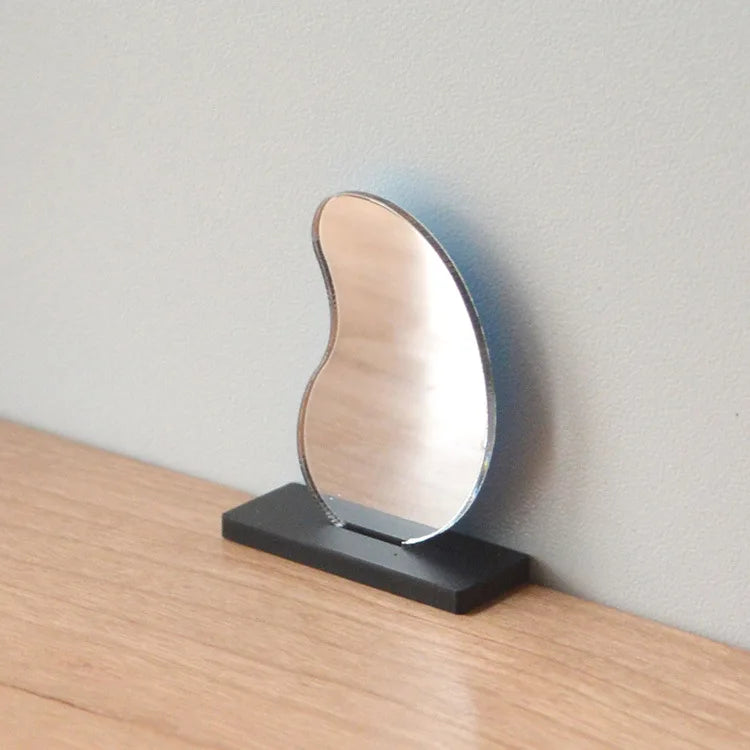 1:12 1:6 Mini Desktop Mirror Dresser Makeup Mirror Model Dollhouse Miniature Scale Home Decor Decoration Doll Accessories Crafts